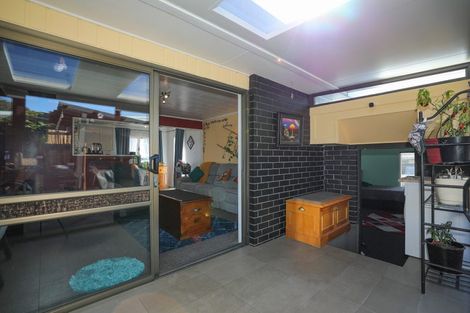 Photo of property in 30 Frederick Street, Two Mile Bay, Taupo, 3330