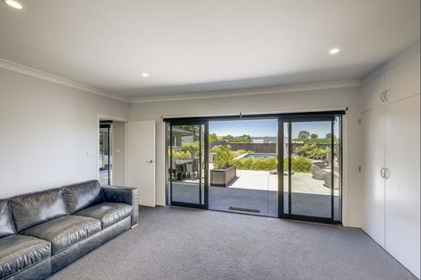 Photo of property in 77 Algernon Road, Longlands, Hastings, 4172