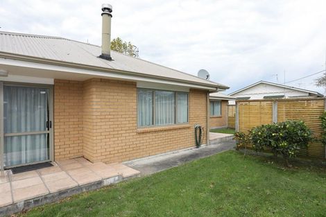Photo of property in 17 Johnson Street, Bulls, 4818