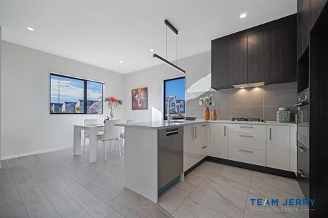 Photo of property in 51 Kairakau Street, Papakura, 2110