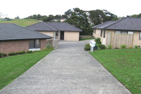 Photo of property in 36 Regents Park Place, Westgate, Auckland, 0614