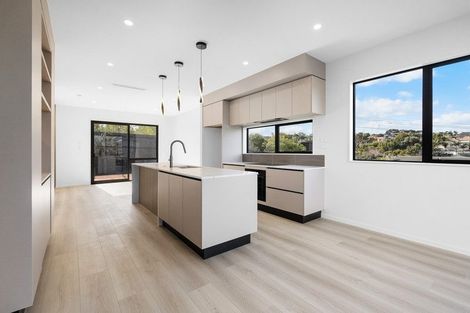 Photo of property in 12a Rewi Street, Torbay, Auckland, 0630