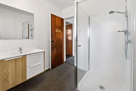 Photo of property in 71 Meadowbank Crescent, Fordlands, Rotorua, 3015