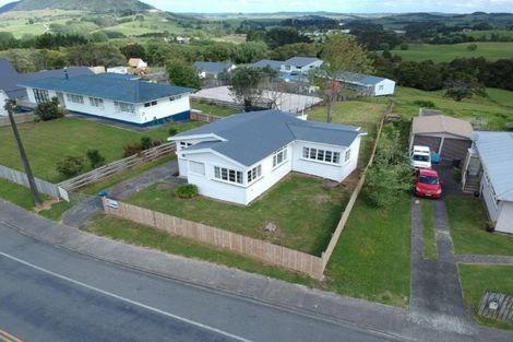 Photo of property in 100 Hurndall Street East, Maungaturoto, 0520