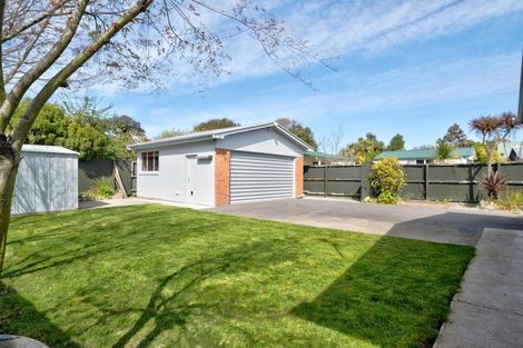 Photo of property in 82 Roberta Drive, Somerfield, Christchurch, 8024