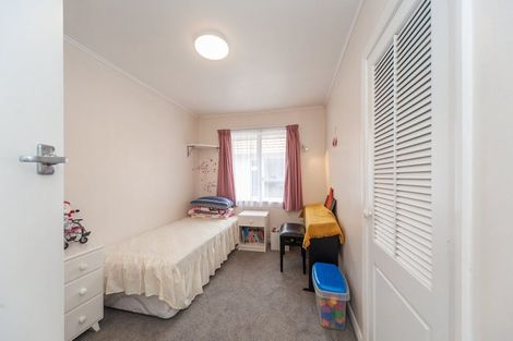 Photo of property in 48 Tarawera Road, Johnsonville, Wellington, 6037