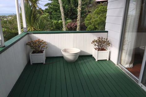 Photo of property in 14 Malters Place, Browns Bay, Auckland, 0630