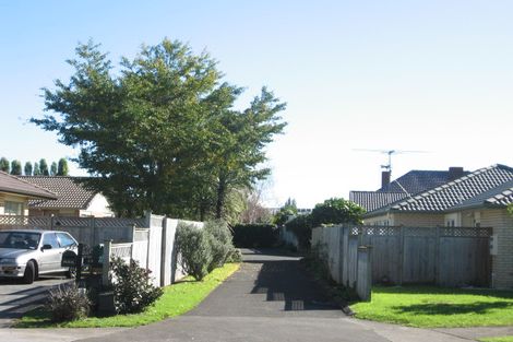 Photo of property in 15 Montilla Place, Manurewa, Auckland, 2102