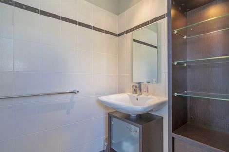 Photo of property in 22 Wells Place, Whitianga, 3510