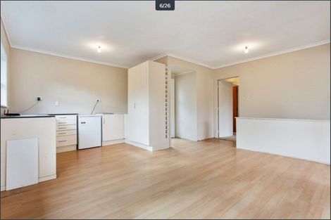 Photo of property in 13 Emirau Place, Glenfield, Auckland, 0629