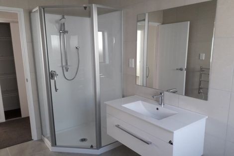 Photo of property in 5 Park Chester Road, Pukekohe, 2120