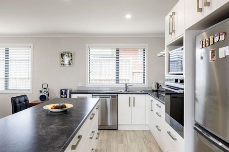 Photo of property in 5 Clifford Close, Leamington, Cambridge, 3432