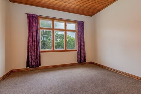 Photo of property in 16 Tokomaru Road, Tokomaru, Palmerston North, 4474