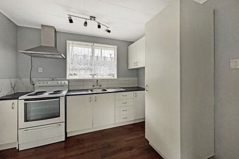 Photo of property in 270b Wellington Road, Wainuiomata, Lower Hutt, 5014