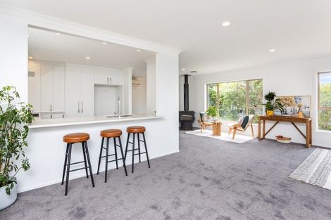 Photo of property in 34 Te Kauri Place, Helensville, 0800