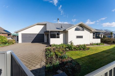 Photo of property in 27 Cherry Drive, Mosgiel, 9024