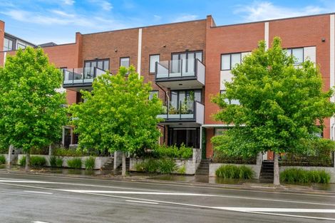 Photo of property in 1/7 Uku Lane, Hobsonville, Auckland, 0616