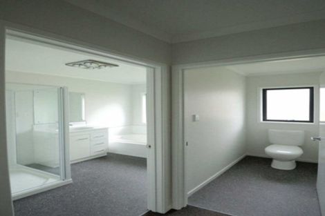 Photo of property in 95 Shillingford Boulevard, Rolleston, 7615