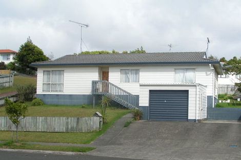 Photo of property in 16 Broadfield Street, Massey, Auckland, 0614