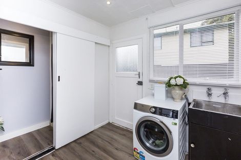 Photo of property in 12c Lane Street, Wallaceville, Upper Hutt, 5018