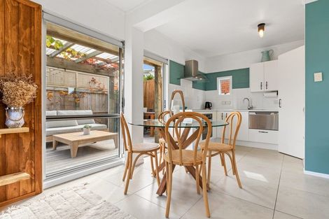 Photo of property in 29a Doment Crescent, Orewa, 0931