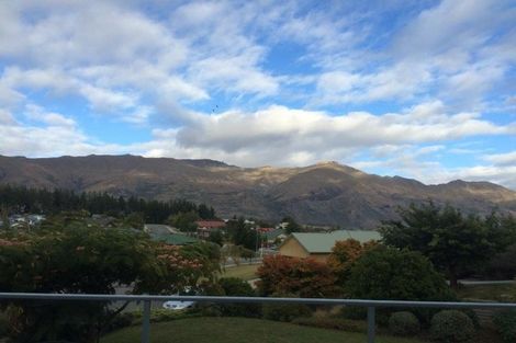Photo of property in 15 Trevathan Lane, Wanaka, 9305