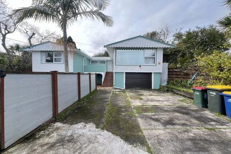 Photo of property in 5 Lynn Road, Bayview, Auckland, 0629
