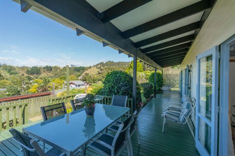 Photo of property in 30 Centennial Drive, Whitianga, 3510