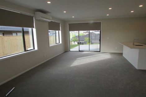 Photo of property in 128 Harris Drive, Silverdale, 0932