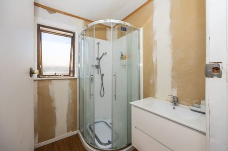 Photo of property in 1 Thornton Place, Melville, Hamilton, 3206