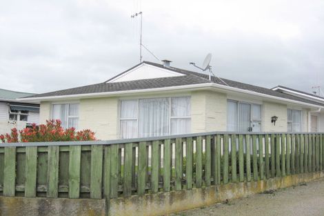 Photo of property in 60a Winchester Street, Levin, 5510