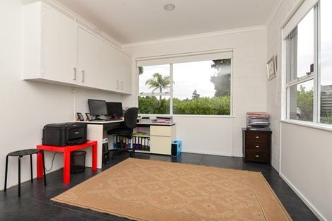 Photo of property in 35 Marnane Terrace, St Andrews, Hamilton, 3200