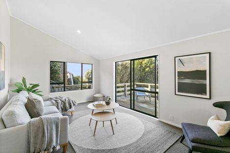 Photo of property in 10 Peter Button Place, Johnsonville, Wellington, 6037