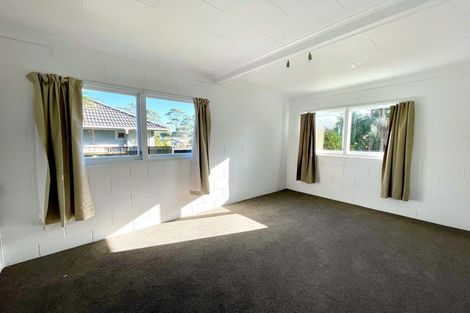 Photo of property in 47 School Road, Te Atatu South, Auckland, 0610