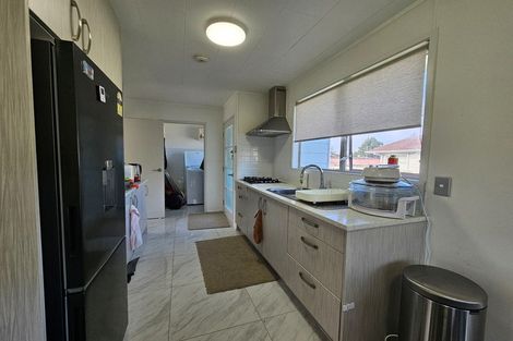 Photo of property in 7 Sandrine Avenue, Clover Park, Auckland, 2019