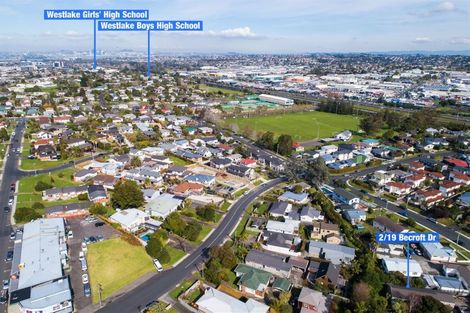 Photo of property in 2/19 Becroft Drive, Forrest Hill, Auckland, 0620