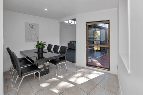 Photo of property in 233 Fairway Drive, Te Kamo, Whangarei, 0112