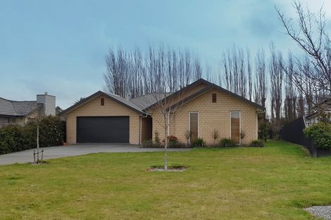 Photo of property in 2 Malachy Grove, Aidanfield, Christchurch, 8025