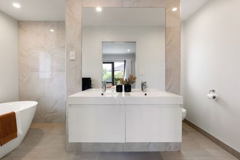 Photo of property in 8 The Link, Flagstaff, Hamilton, 3210