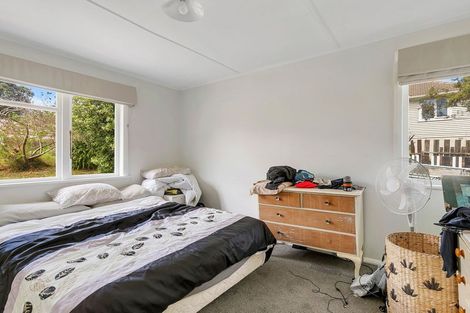 Photo of property in 67 Bell Street, Tawa, Wellington, 5028