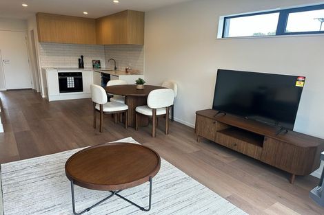 Photo of property in 8/4 Limestone Drive, Hobsonville, 0616