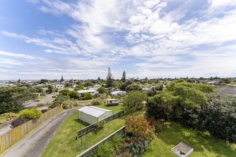Photo of property in 54 Ngaio Street, Otaki Beach, Otaki, 5512