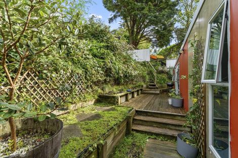 Photo of property in 61 Renown Road, Raumati South, Paraparaumu, 5032