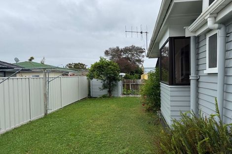 Photo of property in 2 Chambers Street, Havelock North, 4130
