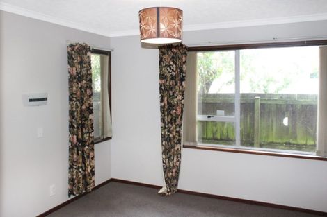 Photo of property in 40 Highland Place, Avonhead, Christchurch, 8042