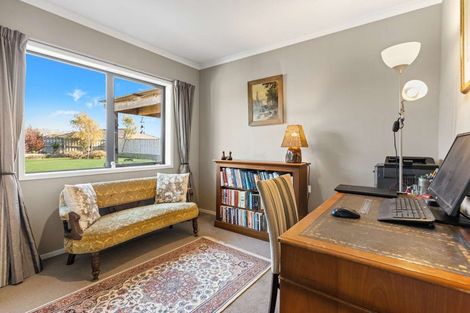 Photo of property in 38 Willowside Place, Amberley, 7410