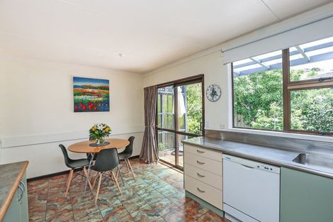 Photo of property in 15 Golding Road, Taradale, Napier, 4112