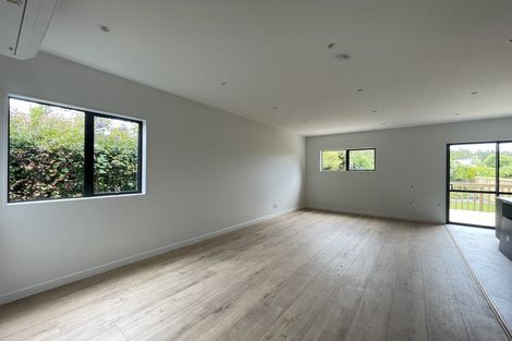 Photo of property in 40d Evelyn Place, Hillcrest, Auckland, 0627