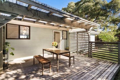 Photo of property in 87 Solar Road, Glen Eden, Auckland, 0602