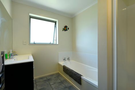 Photo of property in 40 Hoult Crescent, Monaco, Nelson, 7011